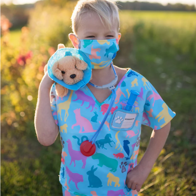 VETERINARIAN SCRUBS WITH ACCESSORIES 5-6