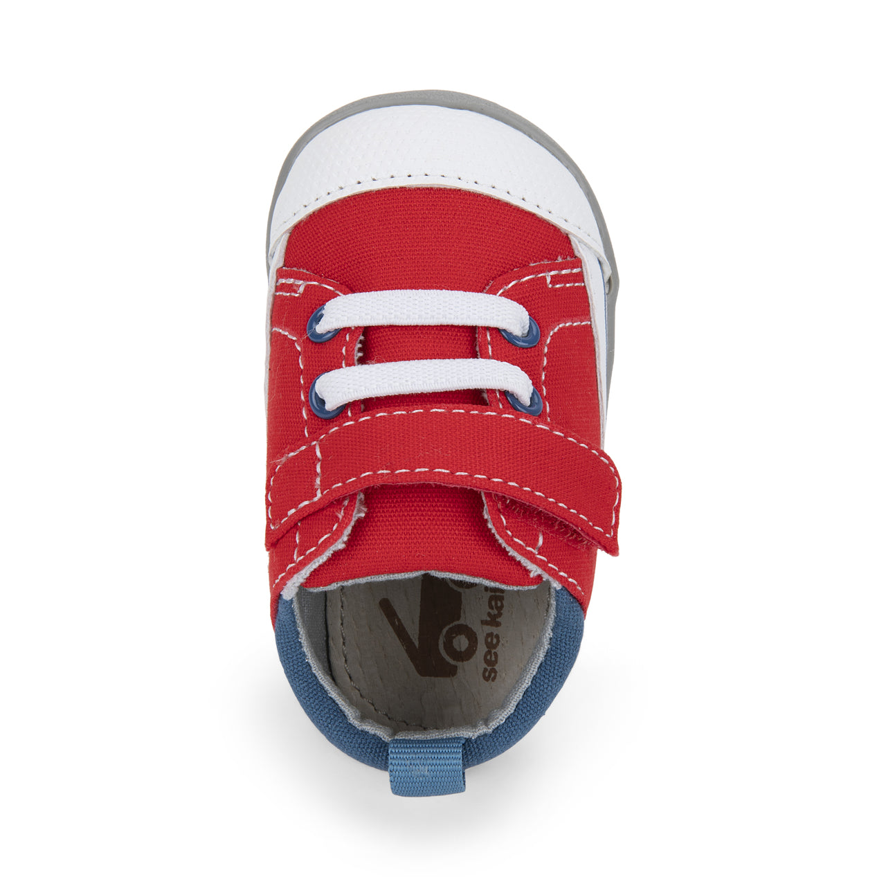 The flexible, lightweight engineering of this classic trainer makes it perfect for boys beginning to walk. The padded collar and tongue will keep feet feeling as good as they look.