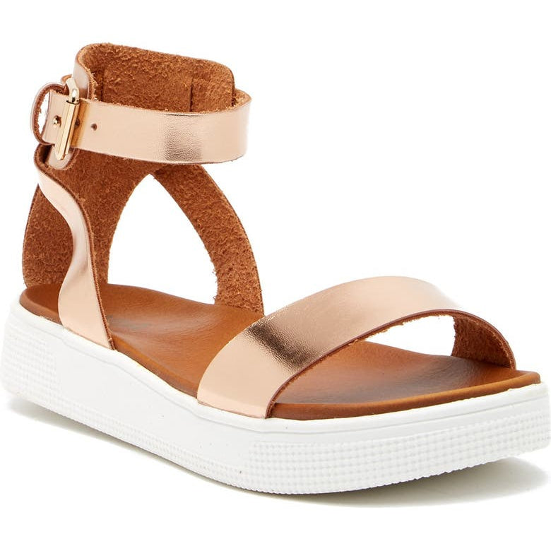 Imported The trendy Mia® Kids Little Ellen platform sandal will pull together your look perfectly. Metallic, man-made upper. Hook-and-loop strap disguised behind a fixed buckle. Lightly padded man-made lining. Open toe. Durable man-made outsole. Imported. Measurements: Heel Height: 1 1⁄4 in Weight: 8 oz Platform Height: 1 in