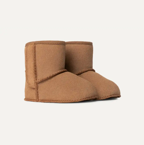 UGG BABY CLASSIC BOOT - CHESTNUT