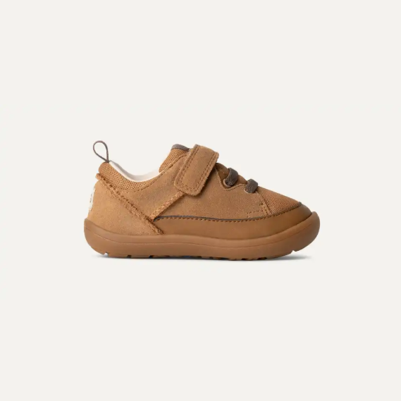 UGG ADVENTURER SNEAKER - CHESTNUT