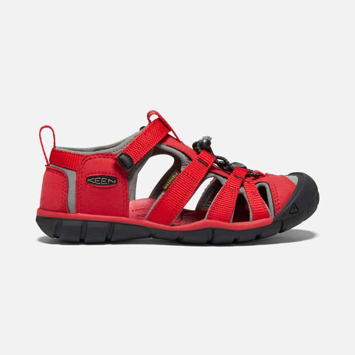 The supportive Keen Newport H2 sandal can take anything a kid can dish out. An adjustable hook-and-loop strap lets kids put them on themselves, and quick-drying webbing is perfect in and out of the water.  Hook and loop strap over instep PFC-Free materials Secure fit lace capture system All KEEN water sandals are machine washable. Use a small amount of detergent, wash on gentle cycle and air dry.