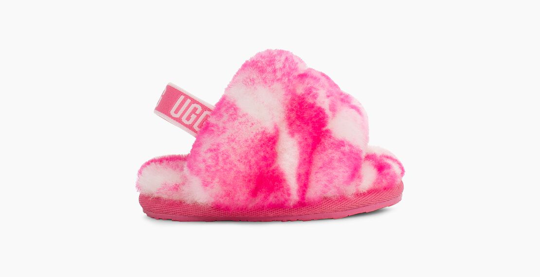 Fluff Yeah is as good as it sounds, combining a slipper and sandal into one adorable statement shoe. Soft sheepskin wraps the foot to keep your little one warm and cozy, while a rubber sole ensures they won't slip as they take their first steps. Pair with leggings or dresses for playdates and parties. This is a tiny version of our Women's style – perfect for mini-me moments and photo ops.