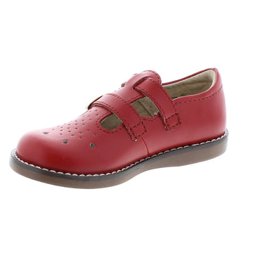 These classic and traditional shoes are perfect for all occasions! We love them on both boys and girls. Perfect for little feet through big kids, the FootMates Danielle shoe will never go out of style.   Sizing: This item runs a half size long. FootMates recommends that if your child measures a size 4.0, that you order a size 3.5.