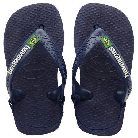 Even the littlest family members can get in on this iconic style! The Baby Brazil sandal features our signature textured sole and is finished with a contrast Havaianas logo and a rubber Brazilian flag on the straps. A soft elastic backstrap keeps tiny feet comfy and secure.