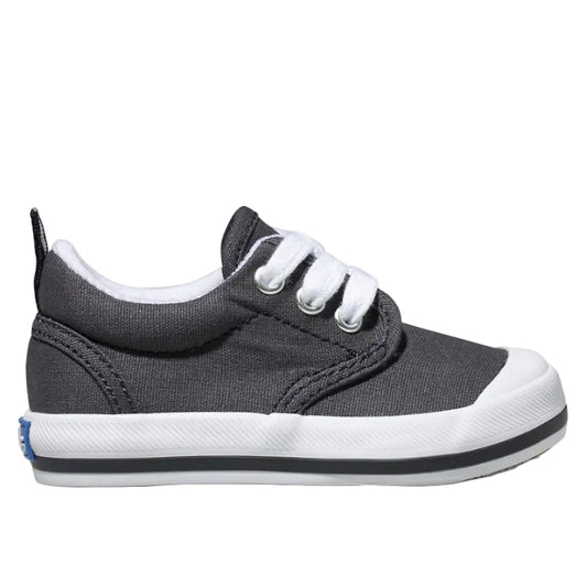 Sporty and versatile, Keds’ Graham is a classic canvas sneaker built with the energy and adventures of little kids in mind. From the cushy memory foam footbed to the durable rubber outsole for traction, they’ll enjoy comfortable play all day.